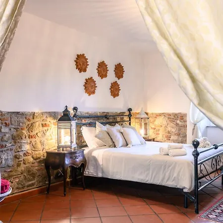 La Casa Di Olimpia * San Baronto